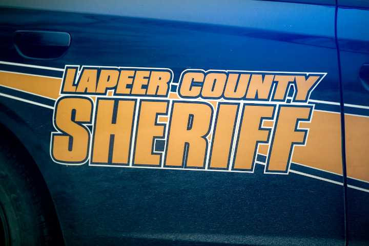 Fatal Lapeer County crash leaves 1 dead, 2 injured