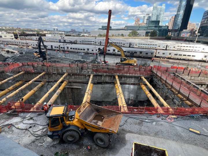 Construction worker falls to his death at Hudson Yards Gateway Project tunnel site