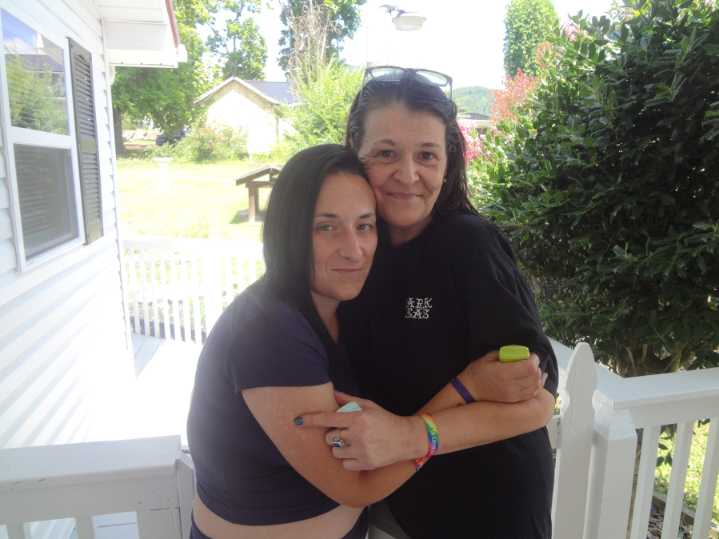 Author funds addiction recovery