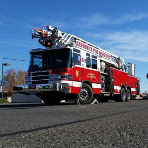 Kennewick Firefighter awarded after helping find missing neighbor with dementia
