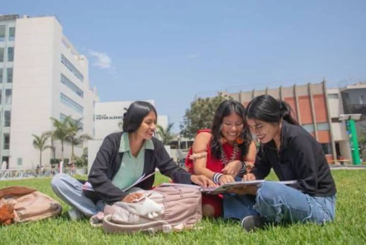 Beca 18: víctimas de periodo 1980-2000 tienen modalidad Repared para estudiar una carrrera