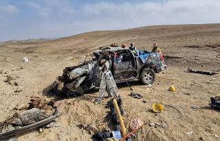 Un muerto y cuatro heridos en  despiste y volcadura de camioneta