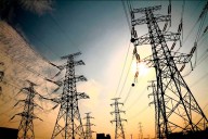 Grandes usuarios podrán contratar energía y fijar precios libremente