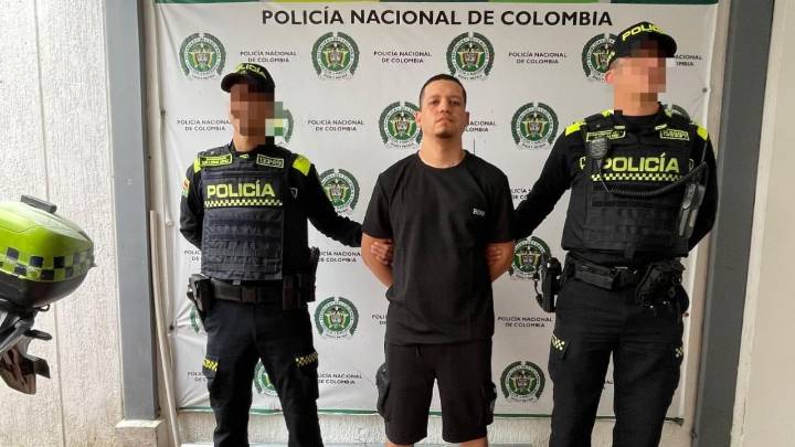 Cayó presunto cerebro de atentado contra base militar de la Fac en Cali que dejó siente muertos