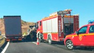 Retenciones en la A-2 por el incendio de un camión en Morata de Jalón (Zaragoza)