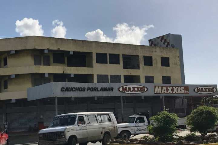 Ciudadano Fallece al Colapsar una Pared en Porlamar