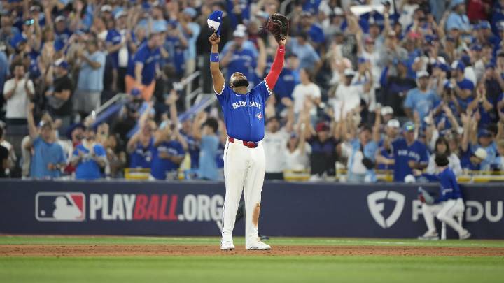 Blue Jays’ Vladimir Guerrero Jr. puts Yankees on sweep alert with 427