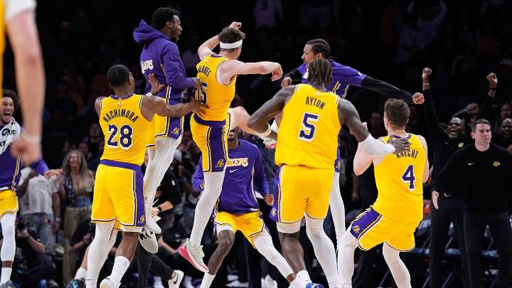 Lakers' Austin Reaves drains game-winner vs T'Wolves