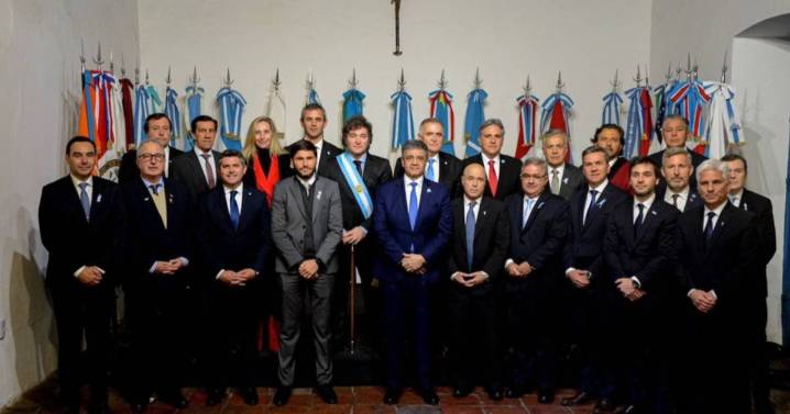 Javier Milei suma al Gabinete a la reunión con gobernadores en Casa Rosada