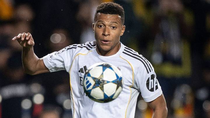 Mbappé keeps climbing Champions League all