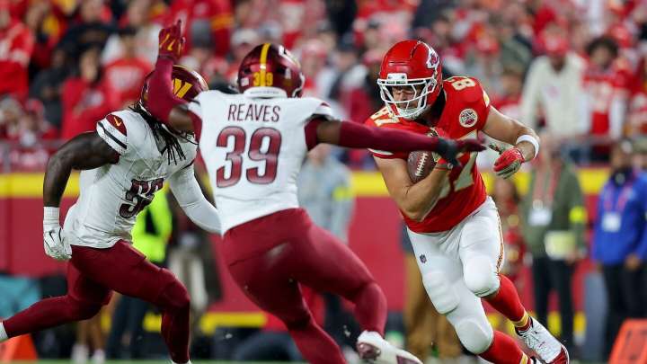 Chiefs ‘clicking on all cylinders’ at right time