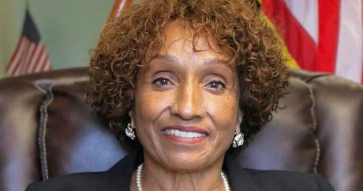 Sharon McDonald talks about her campaign for mayor of Alamogordo