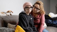 Judge rules immigration detention of Chicago man with daughter battling cancer is illegal