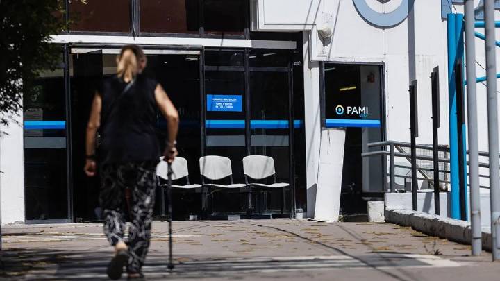 PAMI dio a conocer el listado de medicamentos gratis: cómo conseguirlos en octubre