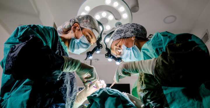 Brazilian Fashion Influencer Dies After Getting “Fox Eyes” Procedure