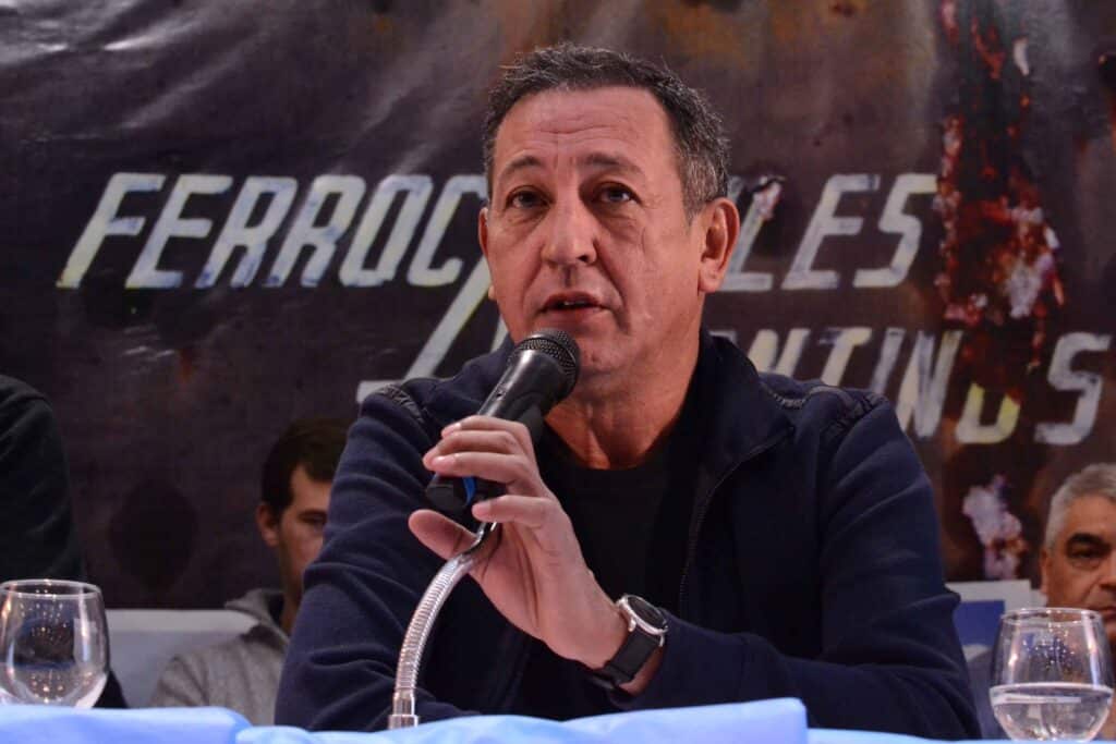 Gremios del transporte rechazaron la reforma laboral de Javier Milei: “Retroceden al preperonismo”