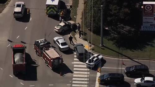 Bank robbery suspect in hospital for self-inflicted injuries after car chase, foot pursuit