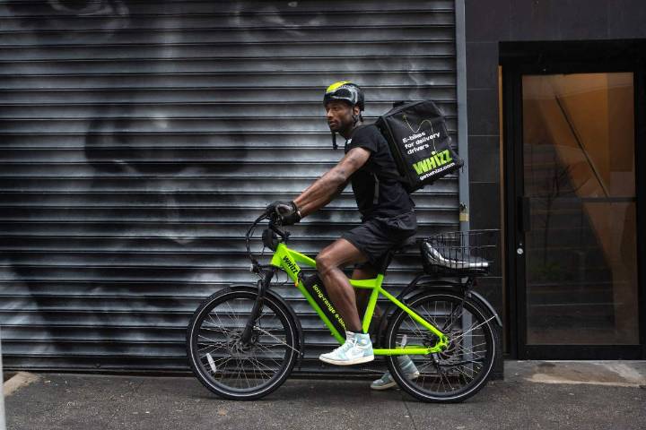 Whizz co-founder says Trump's Chicago crackdown is scaring delivery workers off the streets