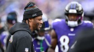 Lamar Jackson back on practice field for Ravens after missing 2 games with hamstring injury