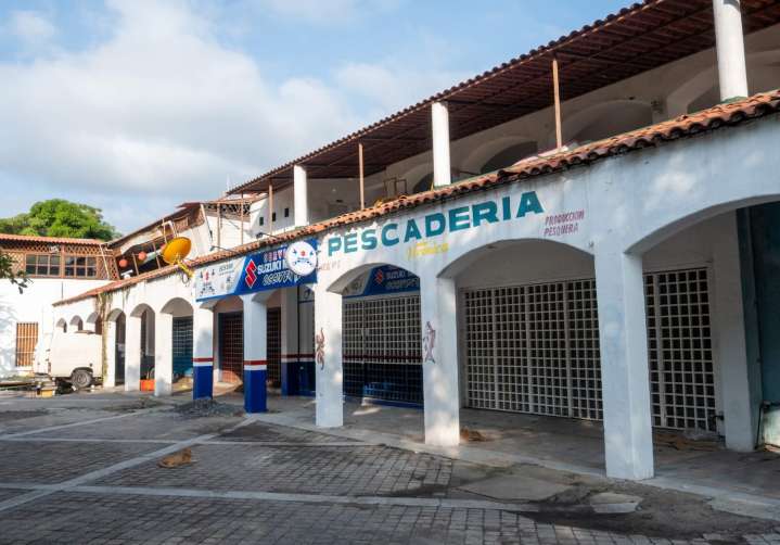 Asipona informa obras de rehabilitación en el mercado de pescadores