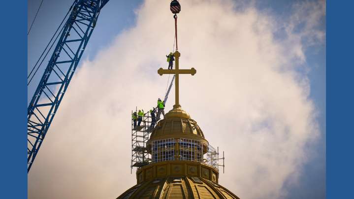 Romanians flock to a new cathedral that is the world’s largest Orthodox church