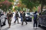When Masked Agents Descended On A Chicago Suburb, Residents Disrupted The Operation With Hollering And Blaring Car Horns