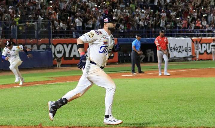 Tigres mantiene su invicto: Águilas, Caribes y Bravos debutan ganando