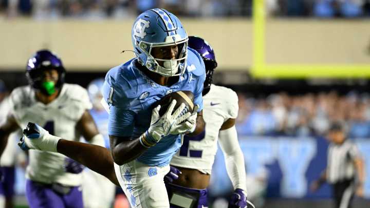 UNC vs Clemson predictions, picks, odds for college…
