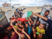 Israel, Hamas sign ceasefire and hostage deal