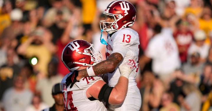 No. 7 Indiana visits No. 3 Ducks as Big Ten comes into focus