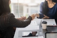 Huge pay gap between skilled immigrants in Canada and the U.S.