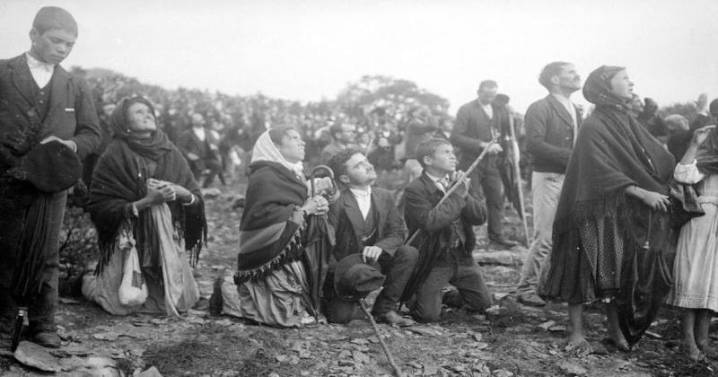 The Miracle of the Sun: A Beacon of Faith Amidst Turmoil in 1917 Portugal