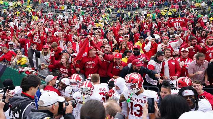 'This is Indiana football': Hoosiers take over Autzen Stadium after beating Oregon