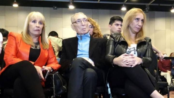 Olvidadiza: la madre de Milei tuvo que volver a su casa para buscar el DNI
