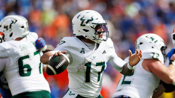 South Florida vs. Charlotte picks, odds, best bets for Week 6 college football Friday