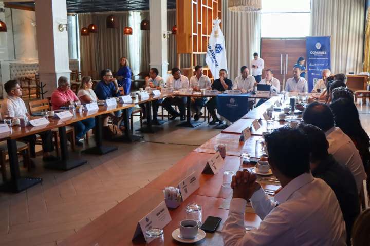 SSC, FGE y Coparmex unen fuerzas por la seguridad de Playa del Carmen