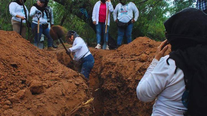 Fiscalía descarta uso de retroexcavadora en sitio de búsqueda
