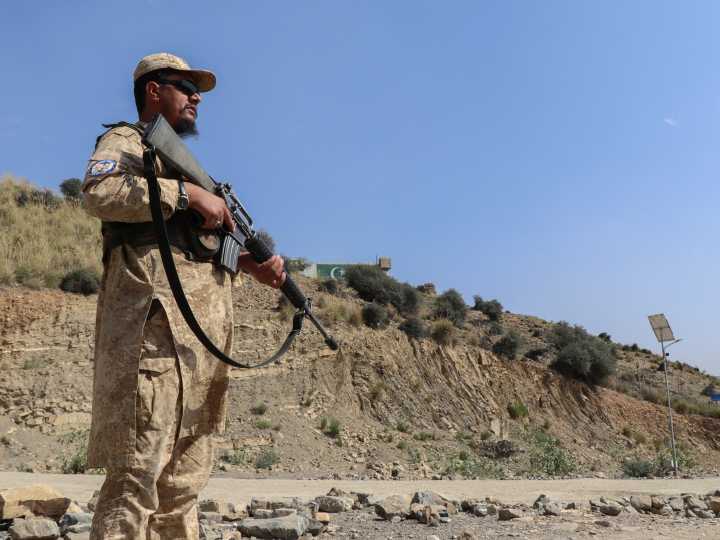 Pakistan, Afghanistan to resume talks amid tensions over border clashes