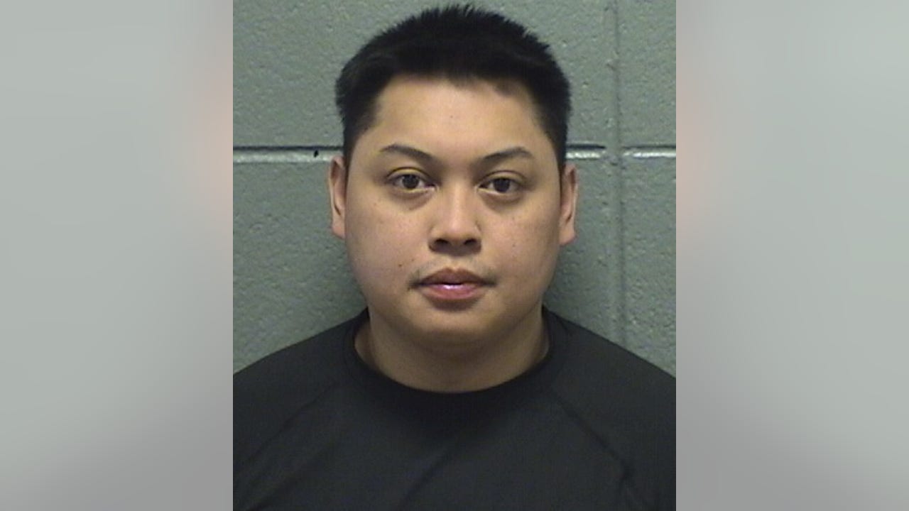 Former Chicago Police officer sentenced to 20 years for sexual abuse of minors