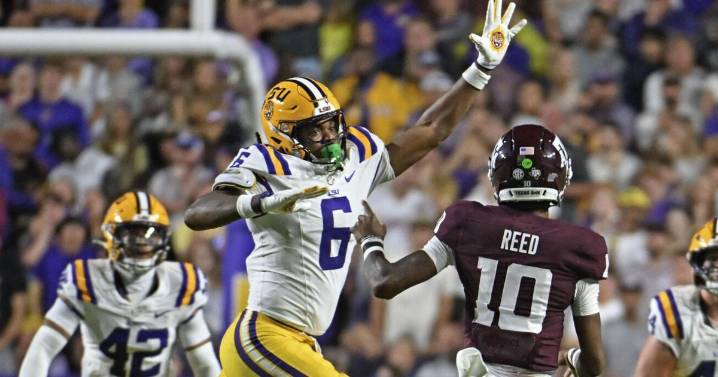LSU falls to Texas A&M in embarrassing fashion, ending faint College Football Playoff hopes