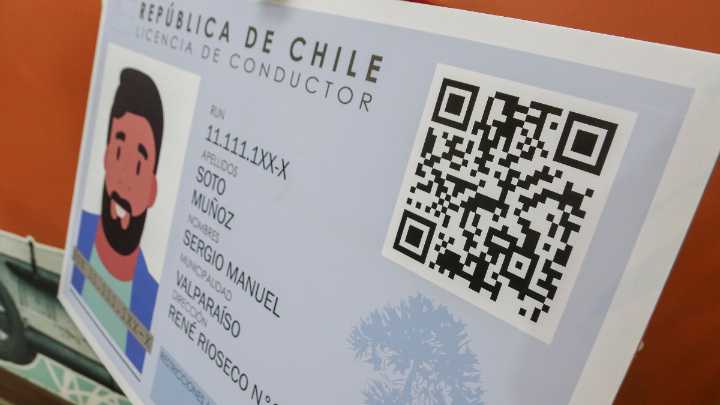 Puerto Montt: Municipio llama a "tener ojo" ante trámites falsos para obtener licencias de conducir