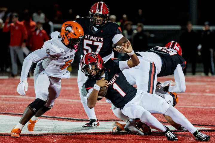 Watch live: Orchard Lake St. Mary’s vs. North Farmington in Michigan high school football playoffs