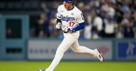 CP NewsAlert: Dodgers take 2-1 lead in World Series with 6