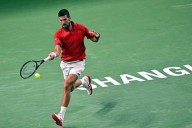 Accede Djokovic por vez 11a los Cuartos de Shanghái