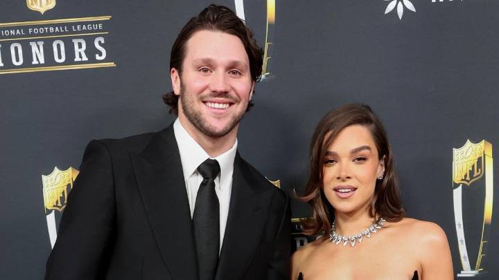 Josh Allen hails 'unbelievable' wife Hailee Steinfeld