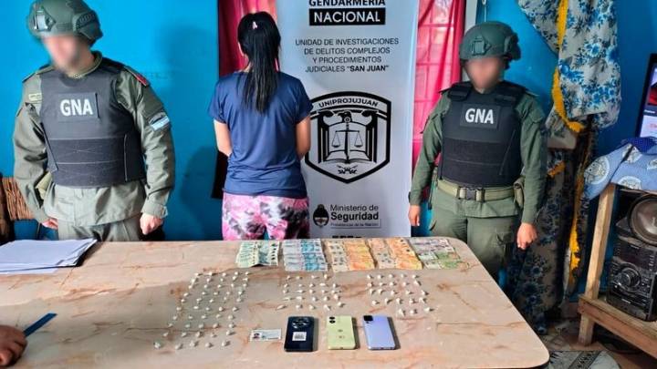 Desmantelaron un "kiosco" de drogas en Pocito con casi 100 dosis de cocaína