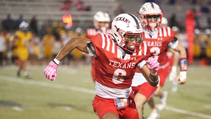 Flour Bluff, Refugio remain atop high school football power rankings