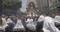¡Fe y devoción en el corazón de Lima! Miles acompañaron la primera salida del Señor de los Milagros 2025