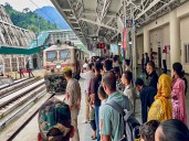 Andhra: Police launch manhunt after assault on woman in moving train