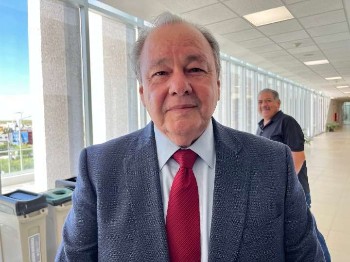 “El que se lleva se aguanta”; dice diputado a exalcalde capitalino